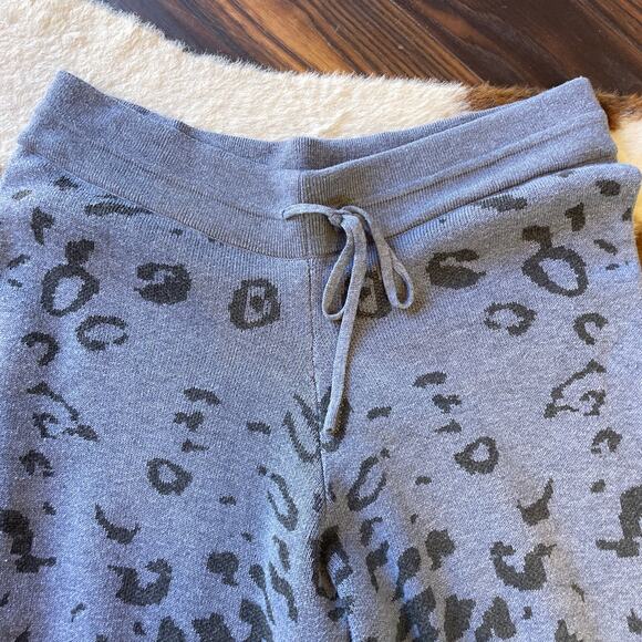 FATE Knit Comfy Jogger Pants Cheetah Print - Picture 4 of 10